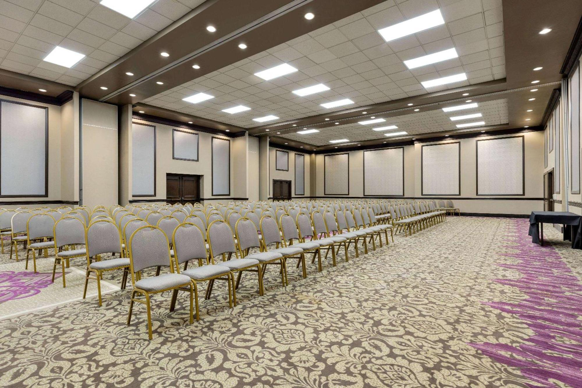 Iban Hotel, Trademark Collection By Wyndham Dallas Luaran gambar