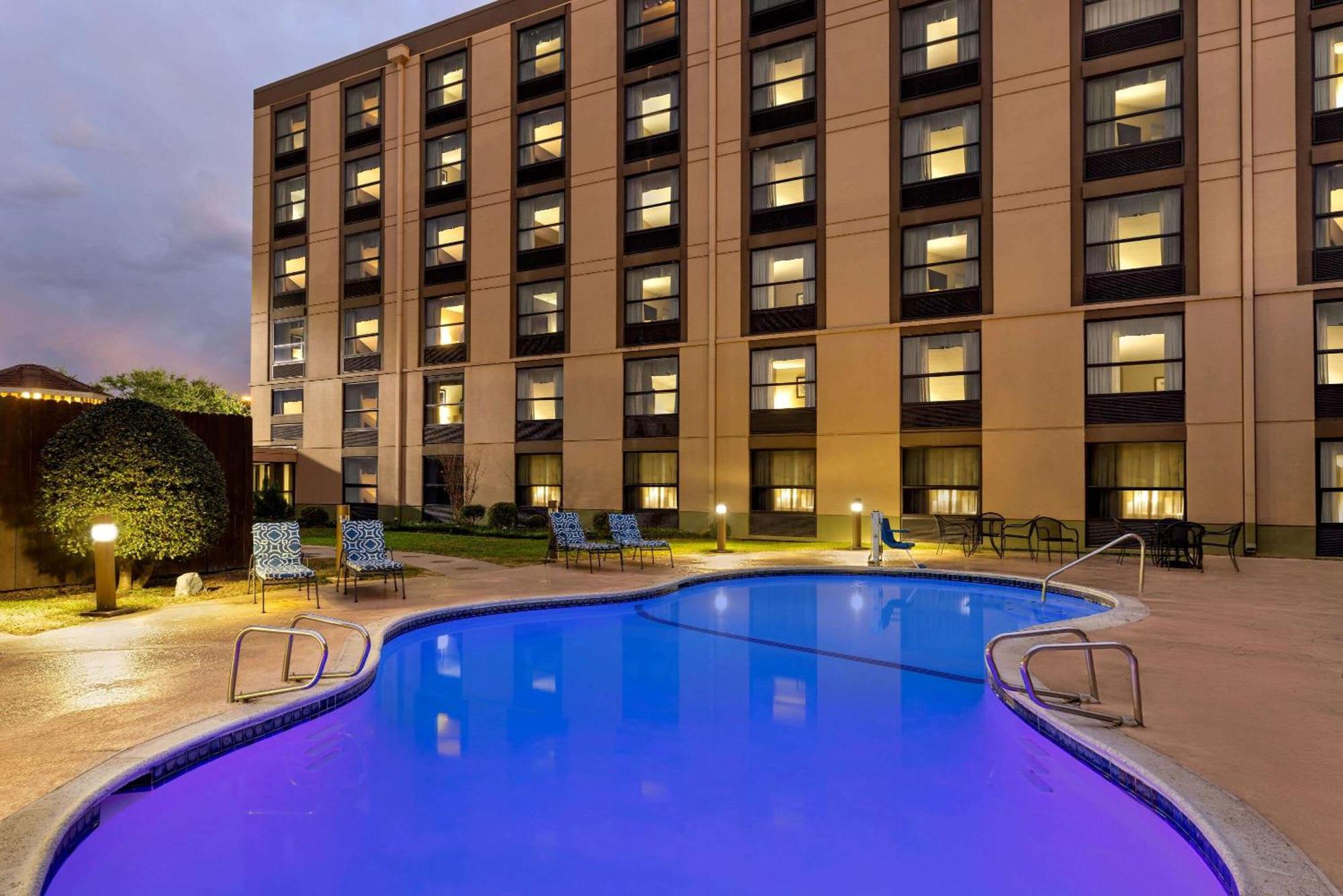Iban Hotel, Trademark Collection By Wyndham Dallas Luaran gambar